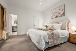 243 Knox Rd, Romsey VIC 3434, Australia