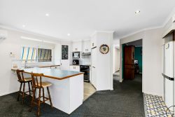 23 Koloi St, Scarness QLD 4655, Australia