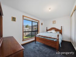 9 Lever Ct, Glenorchy TAS 7010, Australia