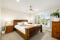13 Lilly Ave, Cawdor QLD 4352, Australia