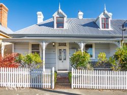44 Lochner St, West Hobart TAS 7000, Australia