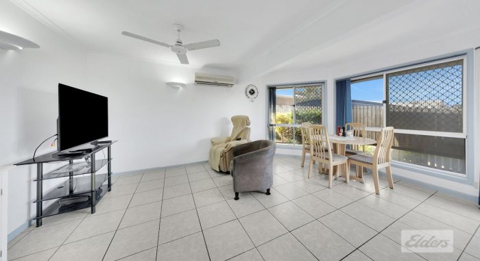 31 Lomandra St, Boyne Island QLD 4680, Australia