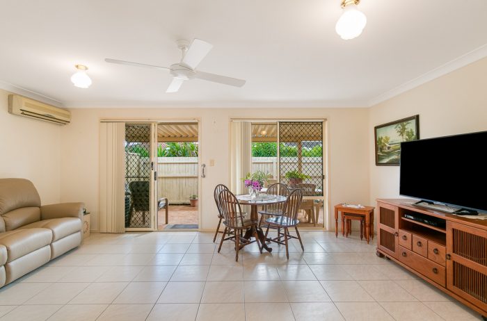 Unit 5/7 Advocate Pl, Banora Point NSW 2486, Australia