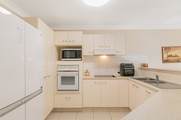 Unit 5/7 Advocate Pl, Banora Point NSW 2486, Australia