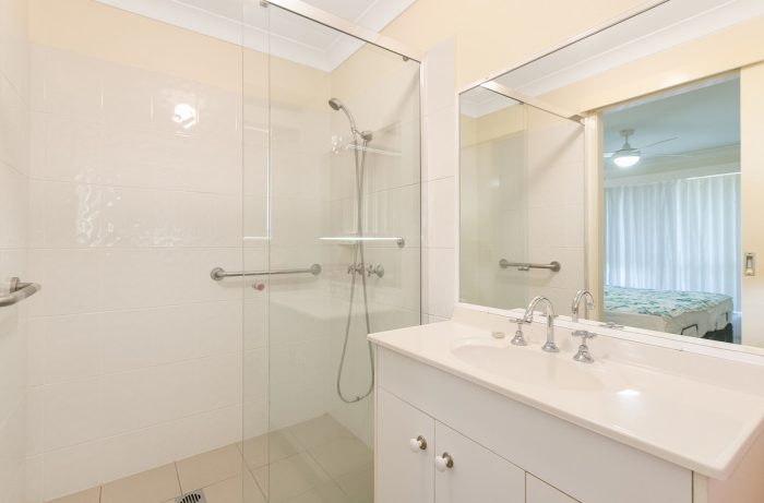 Unit 5/7 Advocate Pl, Banora Point NSW 2486, Australia