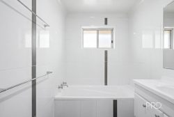 29 Mallory St, Ashmont NSW 2650, Australia