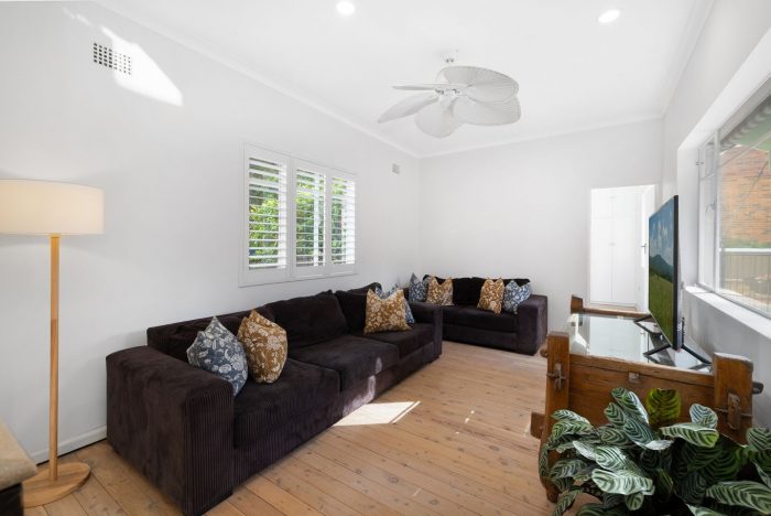41 Maxwell St, South Turramurra NSW 2074, Australia