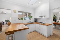41 Maxwell St, South Turramurra NSW 2074, Australia