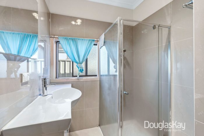 6 Mayo St, Sunshine VIC 3020, Australia