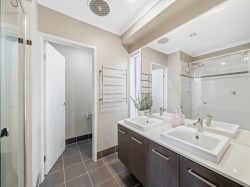 3 Melville Parade, North Lakes QLD 4509, Australia
