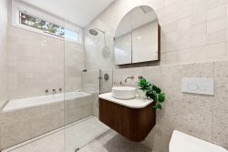 13 Meredith Pl, Frenchs Forest NSW 2086, Australia