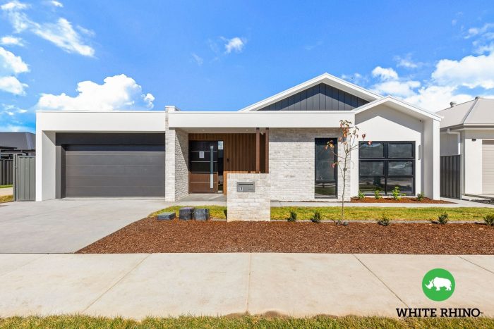 17 Mowenbah Cres, Googong NSW 2620, Australia