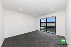 17 Mowenbah Cres, Googong NSW 2620, Australia