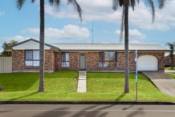 72 Ocean Beach Dr, Shellharbour NSW 2529, Australia