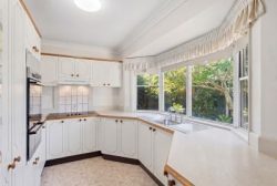 Unit 3/20 Ocean Beach Rd, Woy Woy NSW 2256, Australia