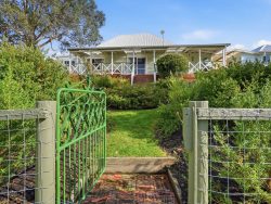 69 Olbrichs Rd, Cygnet TAS 7112, Australia