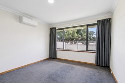 71 Guildford Rd, Bassendean WA 6054, Australia