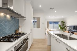 7 Recreation Wy, Yanchep WA 6035, Australia