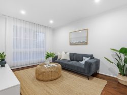 8 Pacific Cl, Seaford Rise SA 5169, Australia