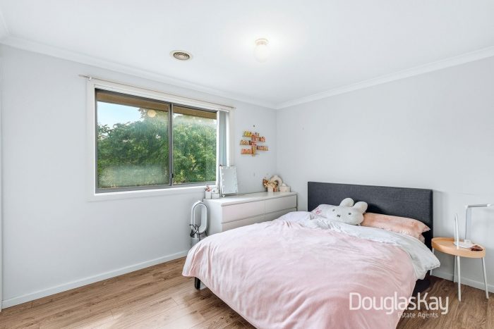 6 Parry Dr, Sunshine West VIC 3020, Australia