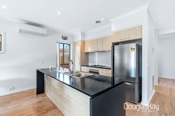 6 Parry Dr, Sunshine West VIC 3020, Australia