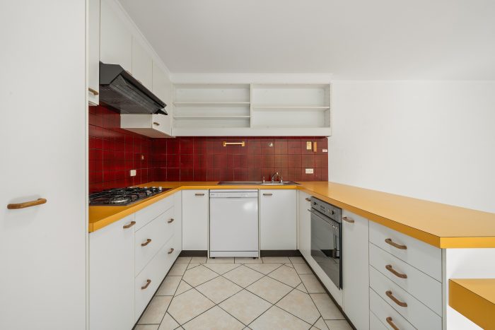 Unit 2/37 Pinkerton Cct, Kambah ACT 2902, Australia