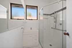 Unit 2/37 Pinkerton Cct, Kambah ACT 2902, Australia