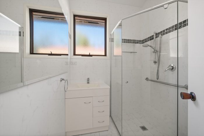 Unit 2/37 Pinkerton Cct, Kambah ACT 2902, Australia