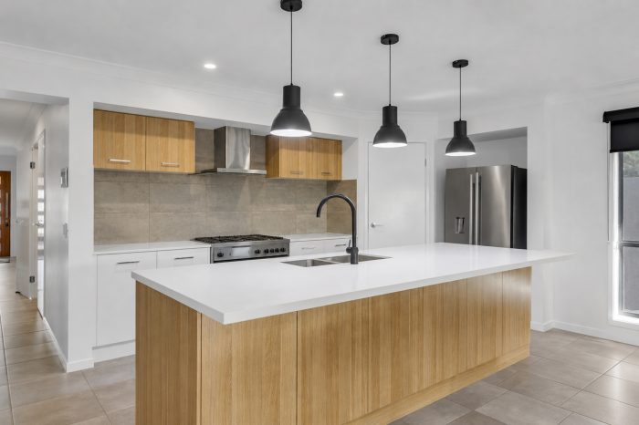 37 Teal Circuit, Greenbank QLD 4124, Australia