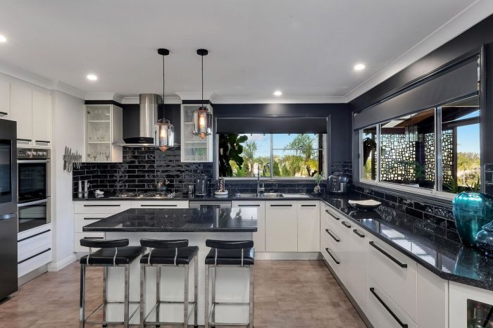 37 Platypus Rd, Berkeley Vale NSW 2261, Australia
