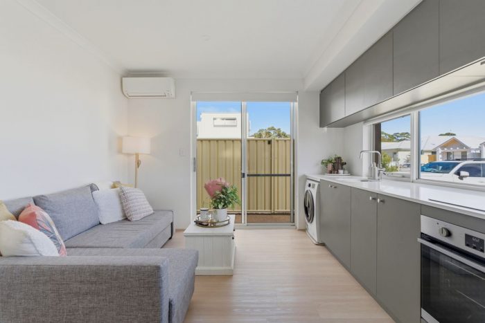 12 Sheshan Rd, Dunsborough WA 6281, Australia