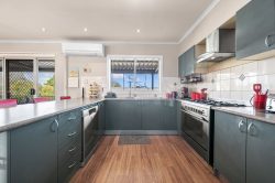 2-4 Prince St, Hamilton VIC 3300, Australia