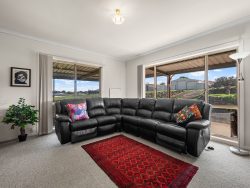 2-4 Prince St, Hamilton VIC 3300, Australia