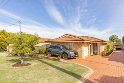 233A Grand Promenade, Doubleview WA 6019, Australia