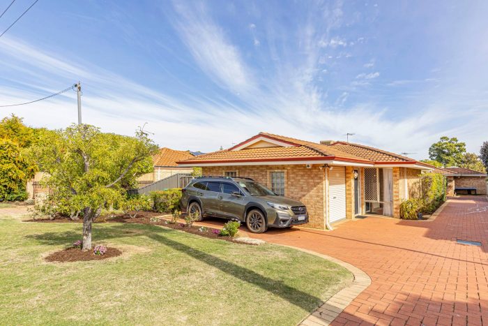 233A Grand Promenade, Doubleview WA 6019, Australia