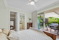 233A Grand Promenade, Doubleview WA 6019, Australia