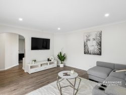 128 Illawarra Cres S, Ballajura WA 6066, Australia
