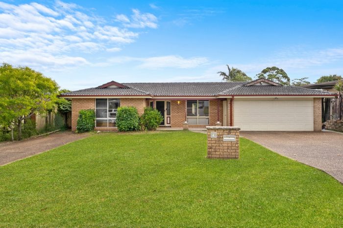 5 Hanson Cl, Kariong NSW 2250, Australia