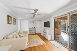 5 Hanson Cl, Kariong NSW 2250, Australia