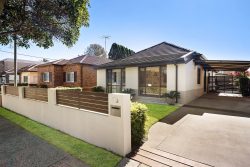83 Monterey St, Monterey NSW 2217, Australia