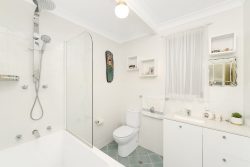 3 Munyana St, Copacabana NSW 2251, Australia