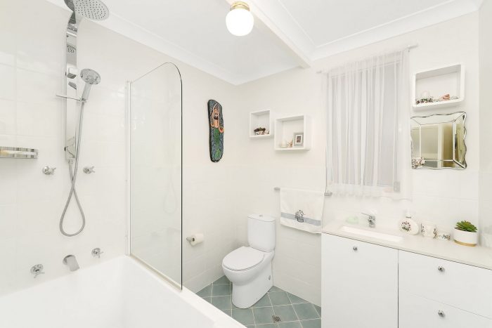 3 Munyana St, Copacabana NSW 2251, Australia