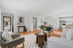 Unit 1/20 Schnapper Rd, Ettalong Beach NSW 2257, Australia