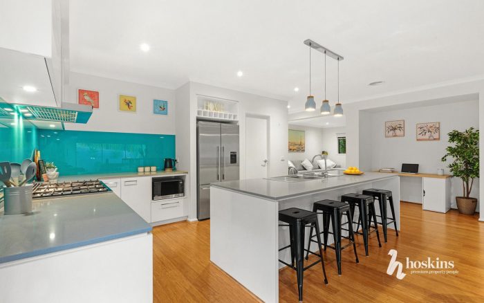 55 Sherwood Rd, Chirnside Park VIC 3116, Australia