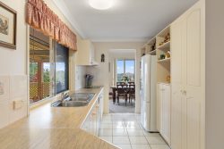 14 Kinross Cl, Banora Point NSW 2486, Australia