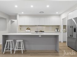32 Pin Oak Cct, Branxton NSW 2335, Australia