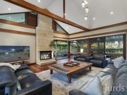 2 Mahogany Access, Pokolbin NSW 2320, Australia