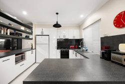 48A St Albans Rd, Nollamara WA 6061, Australia