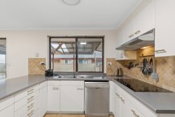 78 Tait Ave, Kanahooka NSW 2530, Australia