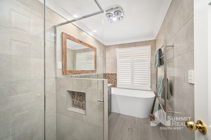 2 Talia Ct, Leschenault WA 6233, Australia
